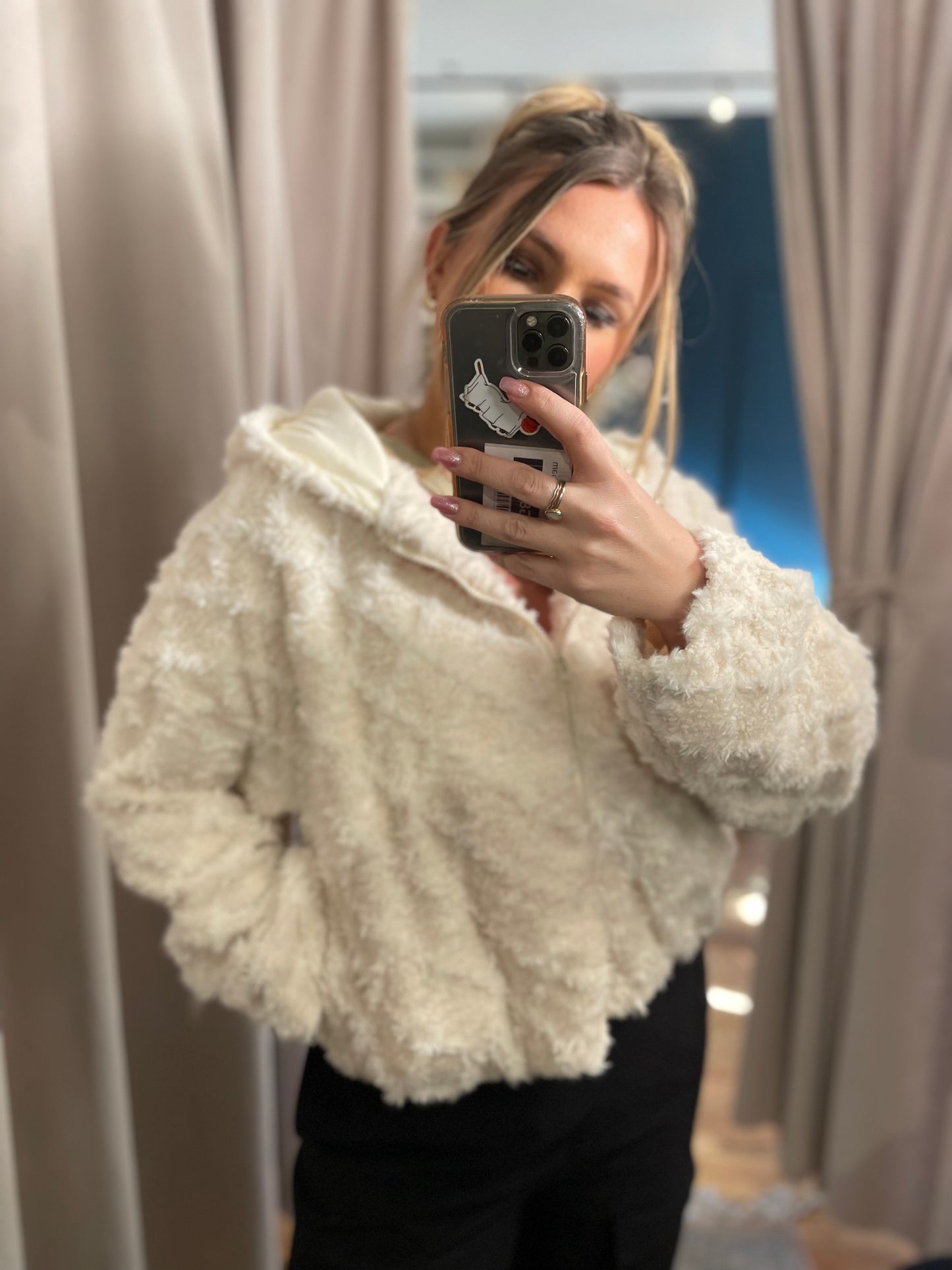 Cream teddy