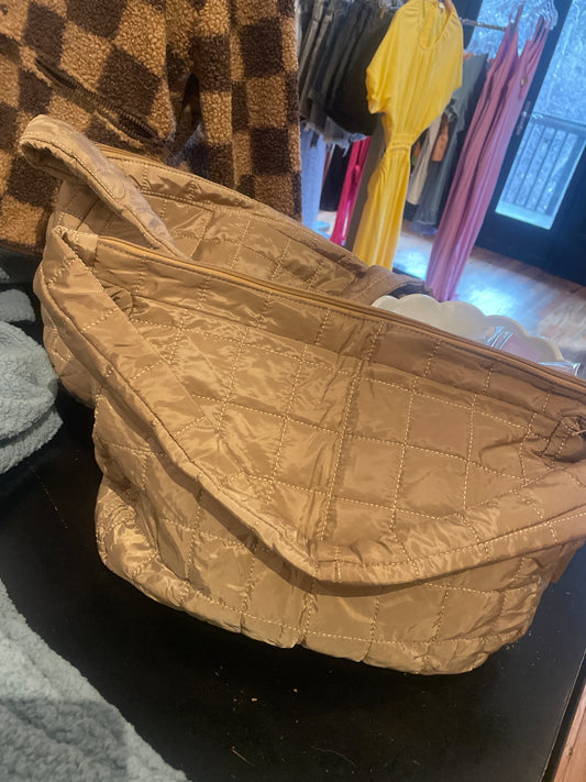 Rad Goldie bag puff bag