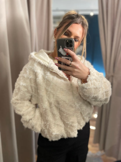 Cream teddy