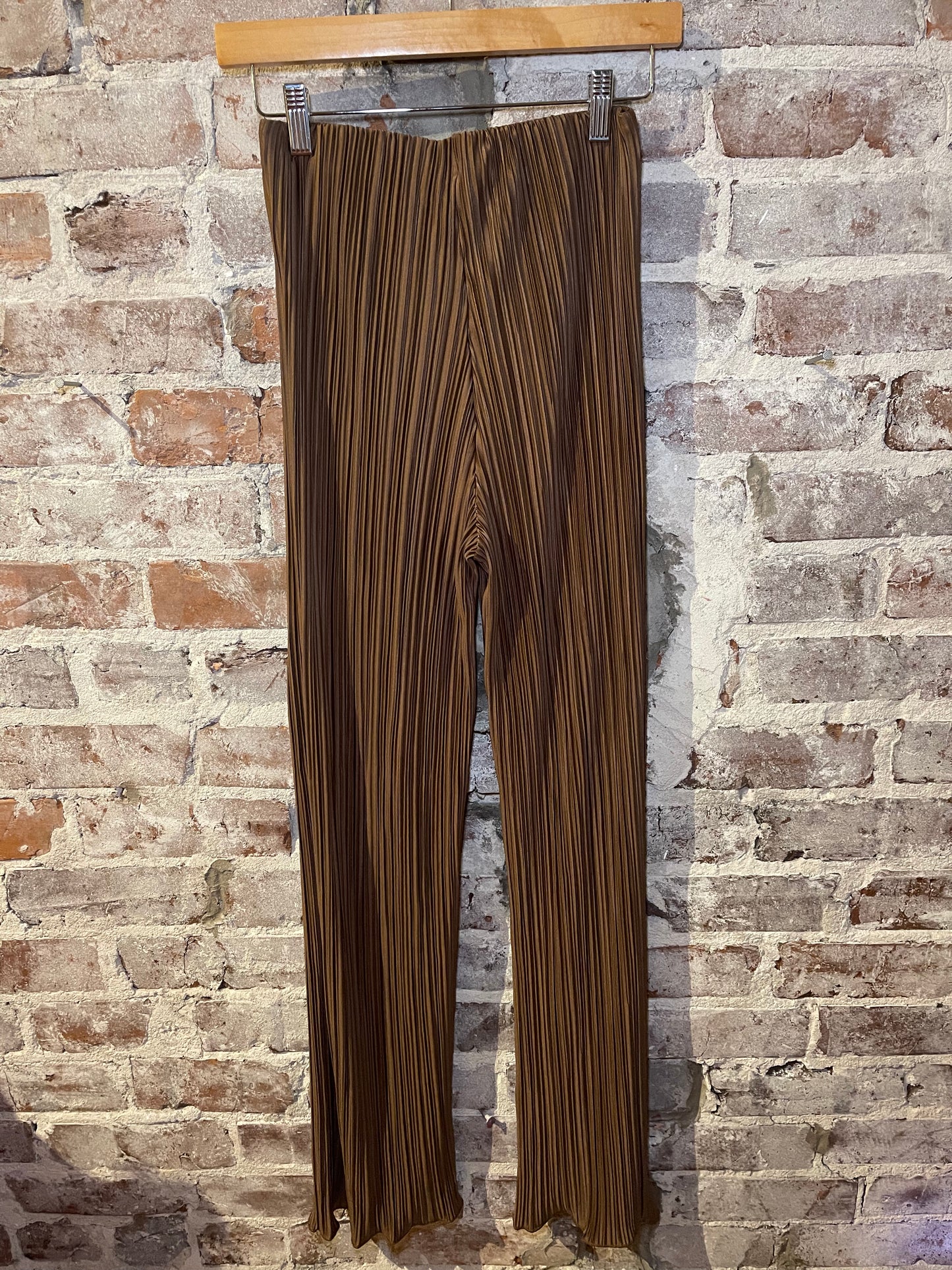 Brown stretch pant